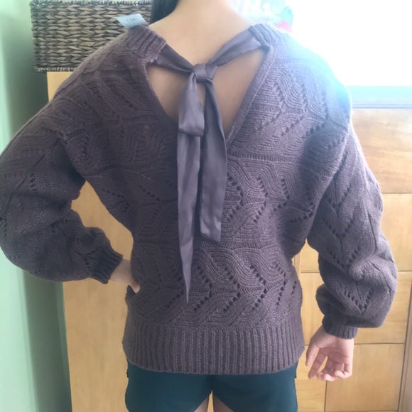 Abercrombie NWT Women Small Brown tie back sweater - Picture 10 of 10